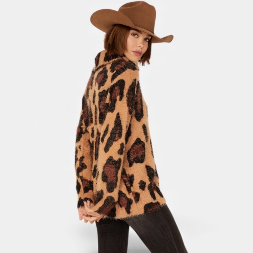 Show Me Your MuMu Women’s Fatima Turtleneck Sweater Cheetah Fever Knit Size XS - Picture 2 of 16